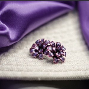 Bordó-lila árnyalatú virág fülbevaló - ékszer - fülbevaló - fülékszer - Meska.hu