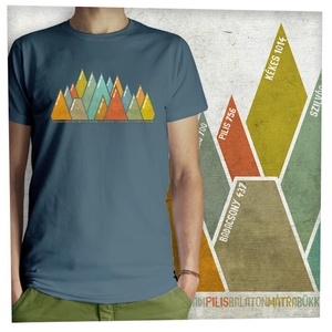 15 hegycsúcs - Magyar hegységek - Jó minőségű klasszikus férfi póló  - ruha & divat - férfi ruha - póló - Meska.hu