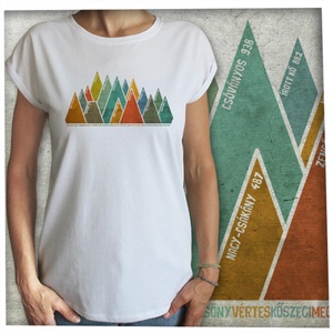 15 hegycsúcs - Magyar hegységek - Lezser női póló, Ruha & Divat, Női ruha, Póló, felső, Fotó, grafika, rajz, illusztráció, MESKA