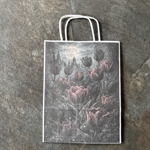 Ajándéktasak - Gótikus tulipánok, Otthon & Életmód, Papír, írószer, Ajándékozás kellékei, Ajándékzsák, csomagolás, Fotó, grafika, rajz, illusztráció, MESKA