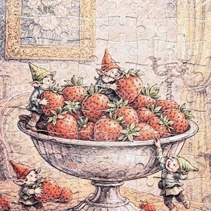 Hűtőmágnes puzzle - Eperlopó manók - otthon & életmód - konyhafelszerelés, tálalás - konyhai dekoráció - hűtőmágnes - Meska.hu