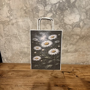 Ajándéktasak - Gótikus margaréták - Meska.hu