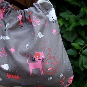 Karikás fülű táska kislányoknak - Szürke cicás  -  - Meska.hu