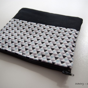 Háromszögmintás neszesszer, pipere -  - Meska.hu