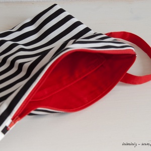 Nagy csíkos neszi, szütyő, táska, pelenkázótáska - piros -  - Meska.hu