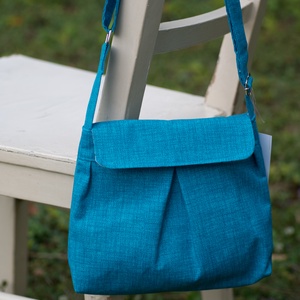 Kislány táska - türkiz oldaltáska -  - Meska.hu