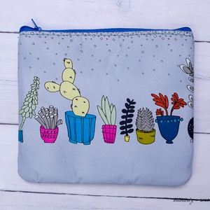 Kaktuszos tablet tartó tok - Kaktuszmintás tablet sleeve, Táska & Tok, Ebook & Tablet tok, Varrás, Egyedi, kézműves tablet tartó, tok, alaposan bélelt, kaktuszmintás kékes-szürkés, amerikai  designe..., MESKA