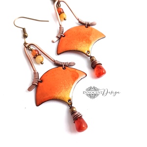 Szemira - tűzzománc-réz fülbevaló - narancssárga - ékszer - fülbevaló - lógó fülbevaló - Meska.hu