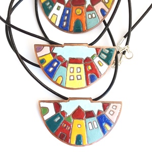 Hundertwasser - színes házikó - tűzzománc nyaklánc  - ékszer - nyaklánc - medálos nyaklánc - Meska.hu