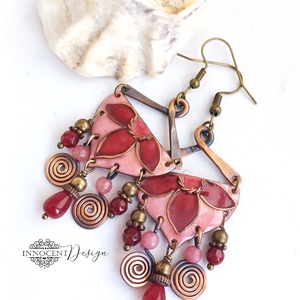 Büvellő - tűzzománc fülbevaló - rózsaszín-bordó  - ékszer - fülbevaló - lógó fülbevaló - Meska.hu