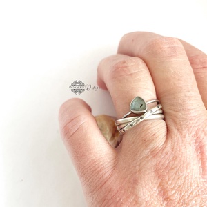 Ezüst gyűrű labradorittal 56-os méret - ékszer - gyűrű - szoliter gyűrű - Meska.hu Ezüst gyűrű labradorittal 56-os méret - ékszer - gyűrű - szoliter gyűrű - Meska.hu