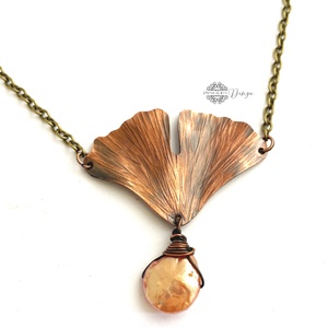 Ginko pearl- kovácsolt nyaklánc - ékszer - nyaklánc - medálos nyaklánc - Meska.hu