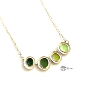 Gaudi - ezüst nyaklánc tűzzománccal - Zöld  - ékszer - nyaklánc - medálos nyaklánc - Meska.hu