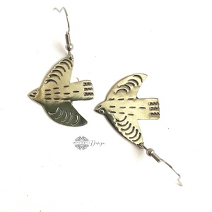 Repülj madár, repülj! - Alpakka fülbevaló - ékszer - fülbevaló - lógó fülbevaló - Meska.hu