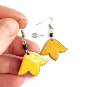 Sárga  tulipán - tűzzománc fülbevaló, Ékszer, Fülbevaló, Lógó fülbevaló, Tűzzománc, Ötvös, MESKA