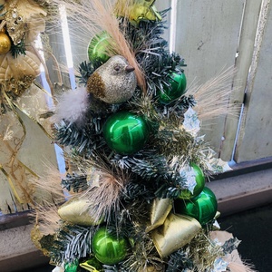 70cm magas karácsonyfa díszített - karácsony - karácsonyi lakásdekoráció - karácsonyfa, grincsfa - Meska.hu