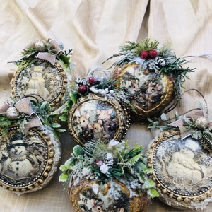 karácsonyfadísz v karácsonyi dekoráció, Karácsony, Karácsonyi lakásdekoráció, Karácsonyfadíszek, Decoupage, transzfer és szalvétatechnika, db árakon ..jelezd ah érdekel vmelyik  szuper ajándék lehet, MESKA