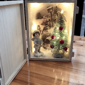 Karácsonyi diorama téli táj, éjjelifény, Karácsony, Karácsonyi lakásdekoráció, Karácsonyi fénydekoráció, Mindenmás, MESKA