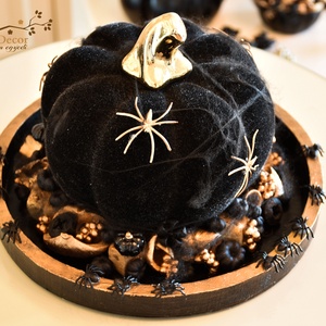 Arany-fekete halloweeni tál - Meska.hu