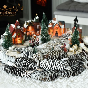 HATALMAS Világító téli város asztali koszorú, Karácsony, Adventi díszek, Adventi gyertyadíszek és koszorúdíszek, Virágkötés, MESKA