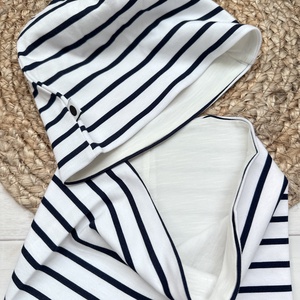 Gyermek sapka, csősál csomag - sötétkék-fehér csíkos - ruha & divat - sál, sapka, kendő - sapka & sál szett - Meska.hu