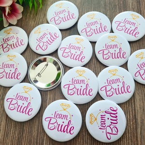 Team bride lánybúcsús kitűző - esküvő - lánybúcsú - Meska.hu