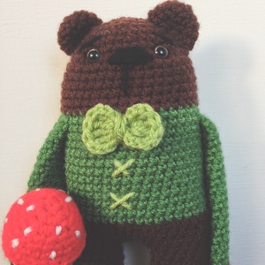 Bazsi a gombász medve -  - Meska.hu