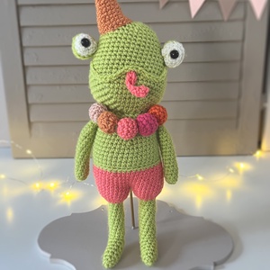 Liliom a békalány / horgolt - amigurumi - játék & sport - baba & babaház - baba - Meska.hu