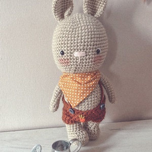 Pocak a kiskertész  / horgolt nyuszi - amigurumi, Játék & Sport, Plüssállat & Játékfigura, Nyuszi, Baba-és bábkészítés, Horgolás, MESKA