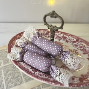 Textil szaloncukrok / levendula lila - karácsony - karácsonyi lakásdekoráció - karácsonyfadíszek - Meska.hu