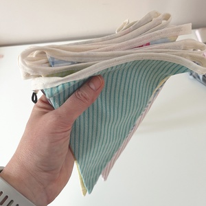 Textil zászló girland / bunting / zászló füzér - otthon & életmód - dekoráció - fali és függő dekoráció - falra akasztható dekor - Meska.hu
