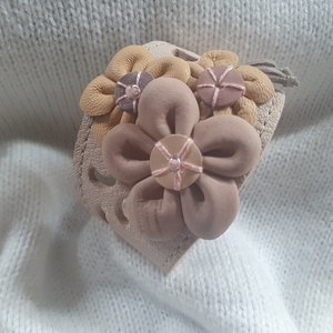 Flower love - bőrkarkötő - Meska.hu