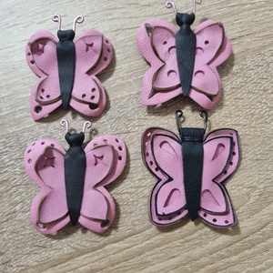 Pillangó kitűző, táskadísz - valódi bőr, Ékszer, Kitűző és Bross, Bőrművesség, MESKA