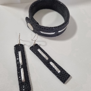 Bőrkarkötő, fülbevalóval - night silver - ékszer - ékszerszett - Meska.hu