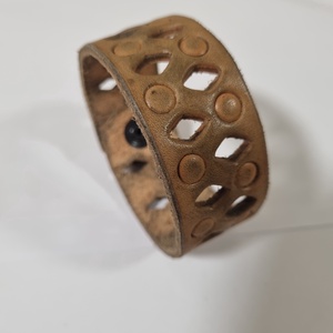 Bőrkarkötő , Ékszer, Karkötő, Széles karkötő, Bőrművesség, MESKA