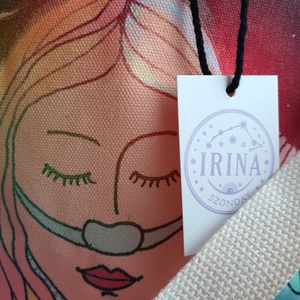 Irina asztronauta színeváltozása egyedi illusztrált válltáska - táska & tok - kézitáska & válltáska - vállon átvethető táska - Meska.hu