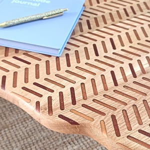 Splash - dohányzóasztal egyedi mintával és ívelt formával - otthon & életmód - bútor - asztal - Meska.hu