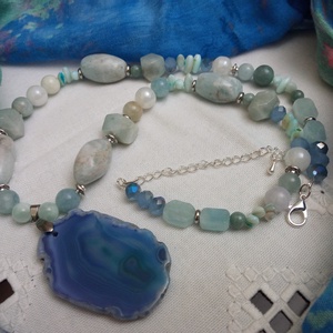 FÉLDRÁGAKŐ/ÁSVÁNY/ -gyöngysor, nyakék - ékszer - nyaklánc - medálos nyaklánc - Meska.hu