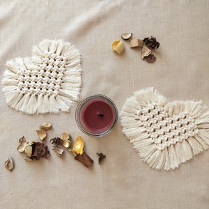 Szív alakú makramé poháralátét - Meska.hu