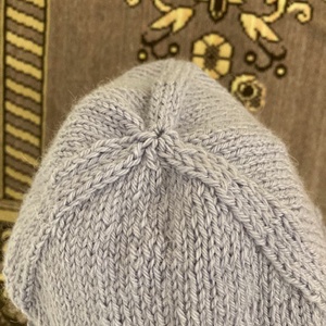 Jégmadár kötött női sapka - ruha & divat - sál, sapka, kendő - sapka - Meska.hu Jégmadár kötött női sapka - ruha & divat - sál, sapka, kendő - sapka - Meska.hu