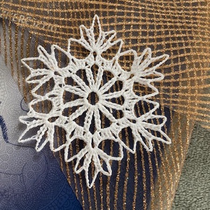 Horgolt karácsonyi díszek - karácsony - karácsonyi lakásdekoráció - karácsonyfadíszek - Meska.hu