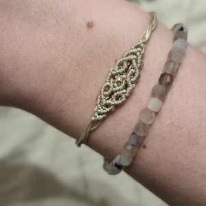 Finom kelta mintás karkötő - ékszer - karkötő - fonott karkötő - Meska.hu