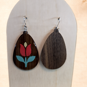 Tulipános diófa fülbevaló - ékszer - fülbevaló - lógó csepp fülbevaló - Meska.hu