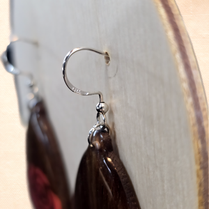 Kézzel festett rózsa � prémium diófa fülbevaló - ékszer - fülbevaló - lógó csepp fülbevaló - Meska.hu