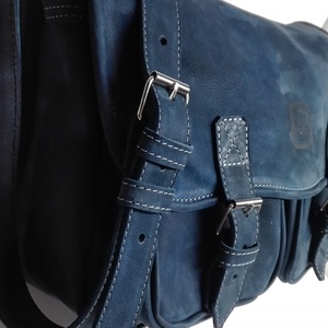 Hagyományos itsevas iskolatáska kékből -  - Meska.hu