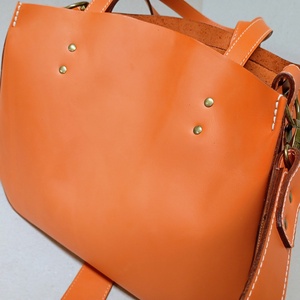 Kisebb mindentbele táska - narancs - táska & tok - kézitáska & válltáska - nagy pakolós táska - Meska.hu Kisebb mindentbele táska - narancs - táska & tok - kézitáska & válltáska - nagy pakolós táska - Meska.hu