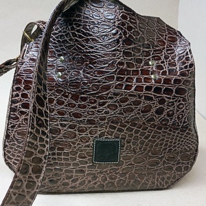 Kisebb mindentbele táska most másképp - krokibarna - táska & tok - kézitáska & válltáska - nagy pakolós táska - Meska.hu