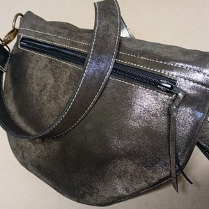 Nagy övtáska - bronzbarna - táska & tok - övtáska - Meska.hu