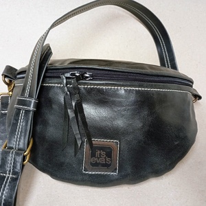 Övtáska - fekete kecske - táska & tok - övtáska - Meska.hu