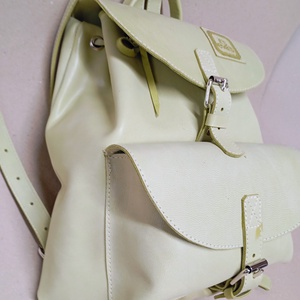 Pici almazöld hátizsák - táska & tok - hátizsák - hátizsák - Meska.hu